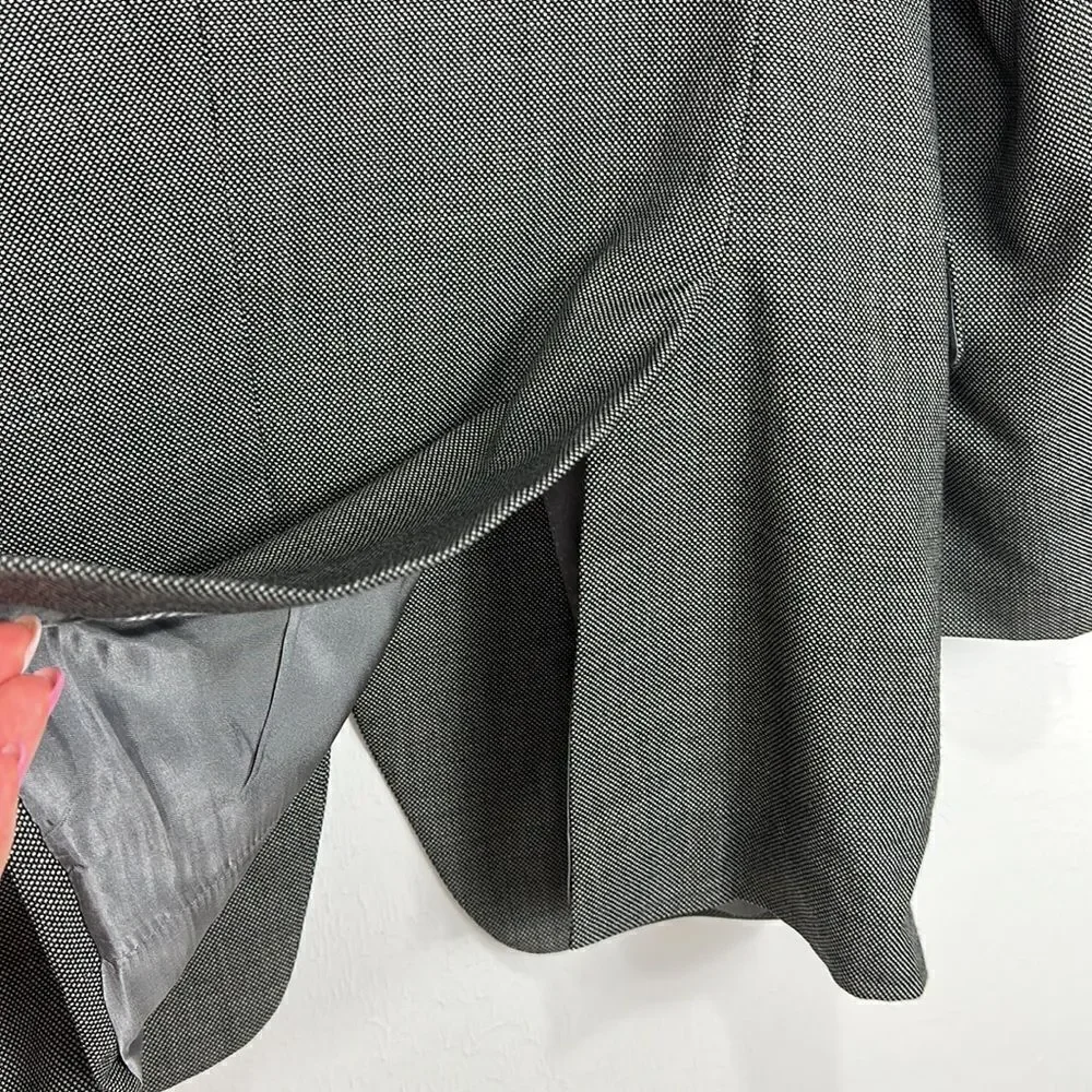 Tommy Hilfiger Wool Gray Two Button Closure Blazer Size L 40